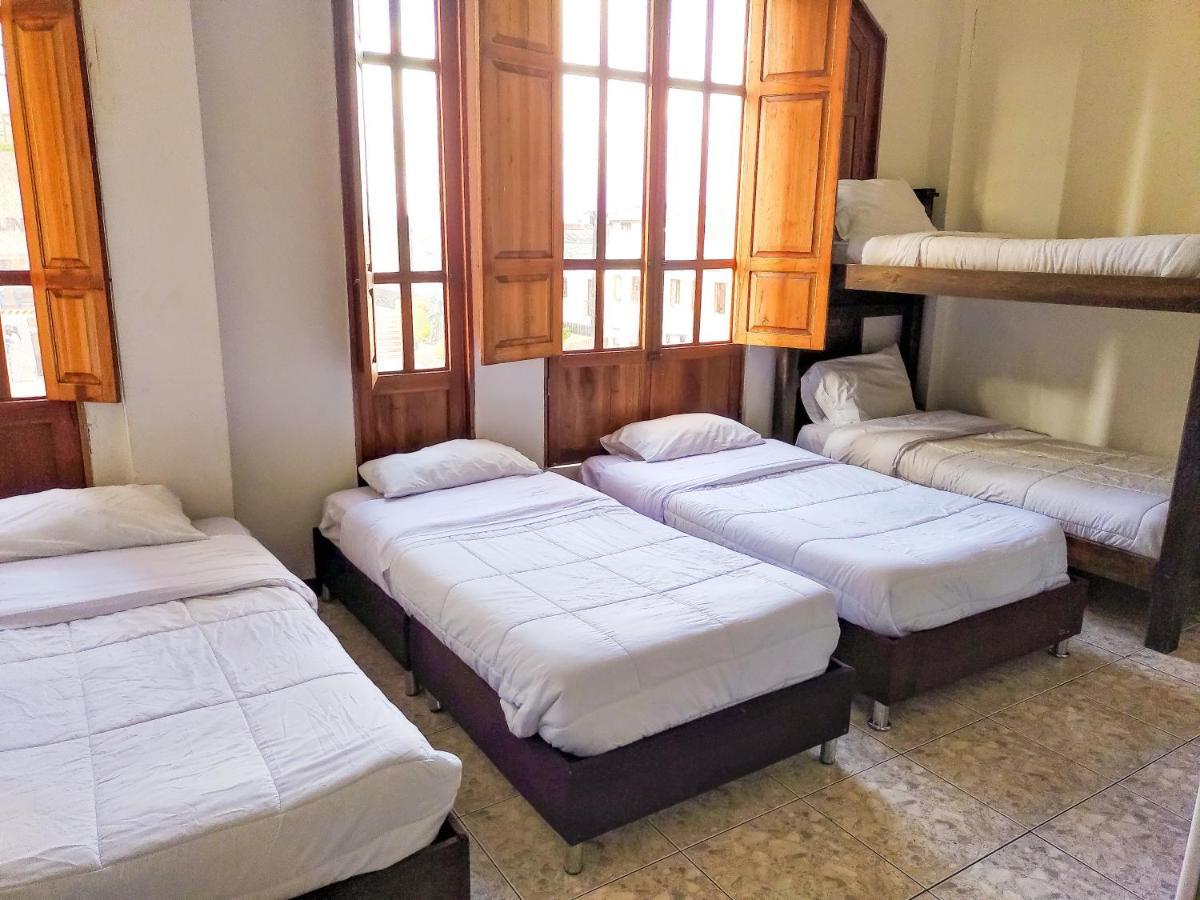 Hotel Colonial 마니살레스 외부 사진